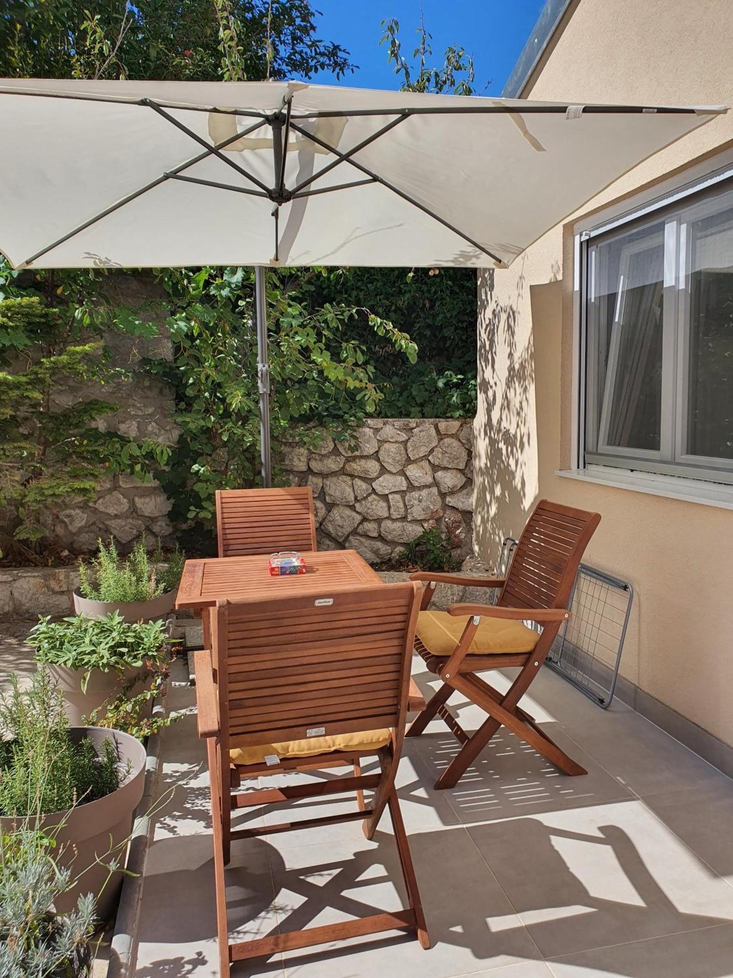 Apartamento Nonna Vittoria 2 Mali Lošinj Exterior foto